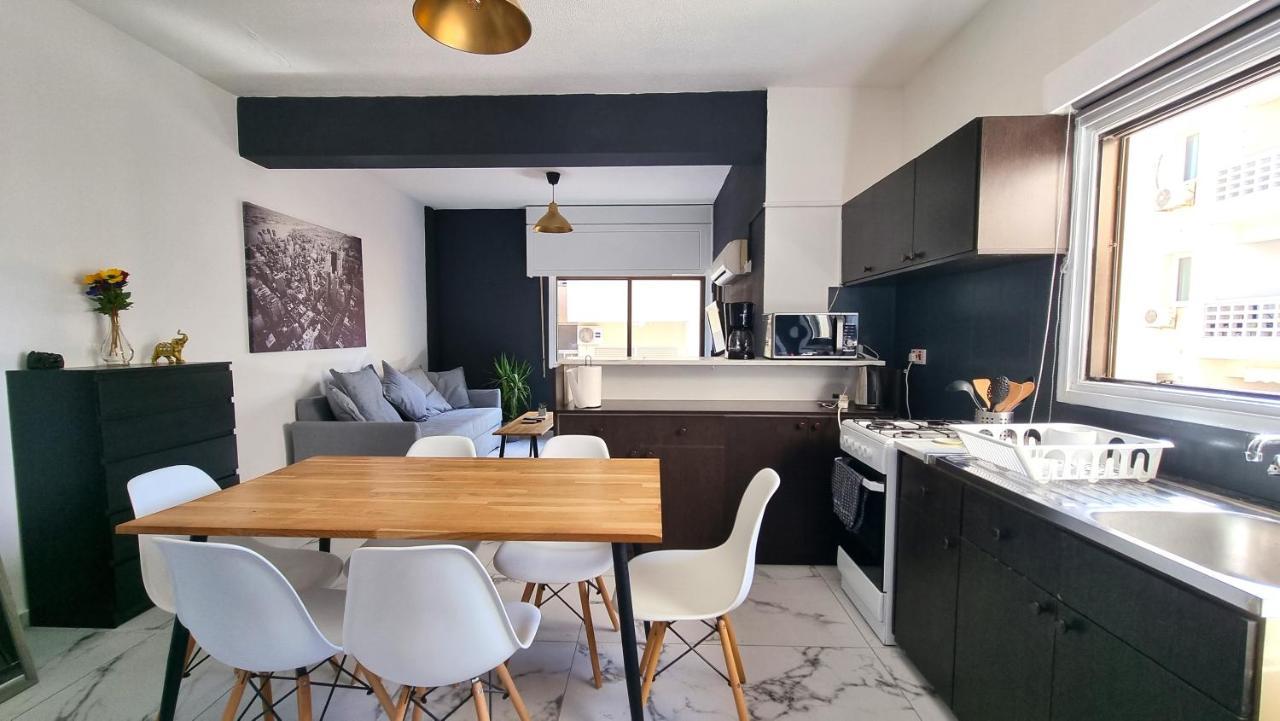 Cozy Beach Apt, Near Airport With 100Mbit Internet 拉纳卡 外观 照片