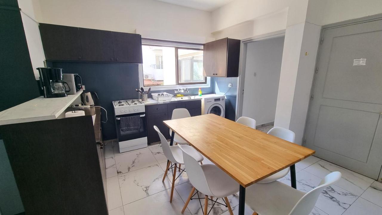 Cozy Beach Apt, Near Airport With 100Mbit Internet 拉纳卡 外观 照片